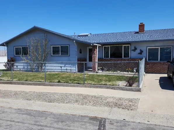 110 Ash St, Hawthorne, NV 89415