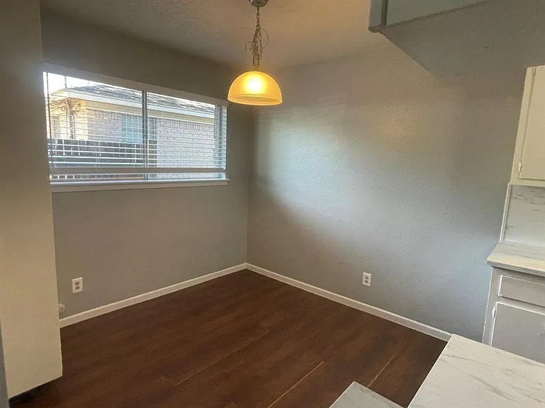 309 E Grady Dr — Photo 7
