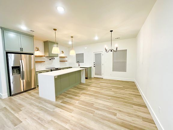4th image of 2602 San Gabriel Dr