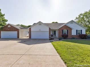 4773 Wilbert Rd, High Ridge, MO 63049