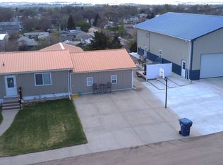 712 W 11th St, Ogallala, NE 69153