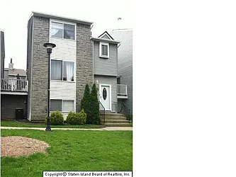 87 Wolkoff Ln #7A image 1 of 20