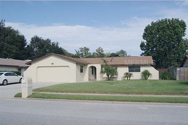 1st image of 7039 Hammock Way