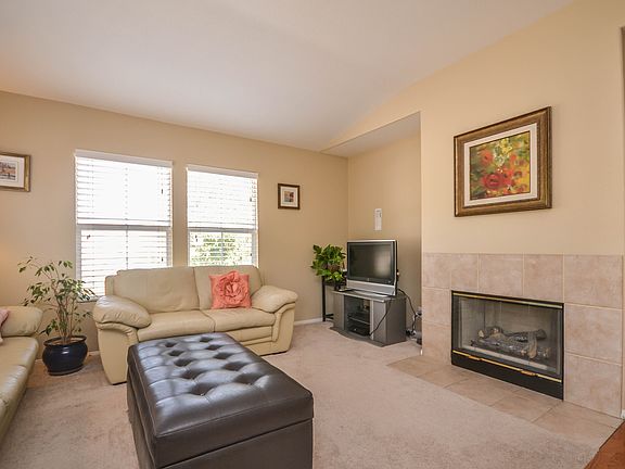 5th image of 18008 Flynn Dr Unit 6101