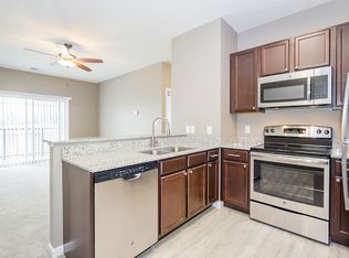 8350 Northwoods Dr #209, Lincoln, NE 68505