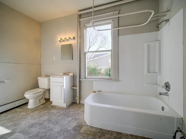 2415 Lancelot Ave — Photo 11