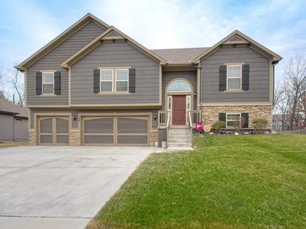 1309 Melissa Ct, Kearney, MO 64060