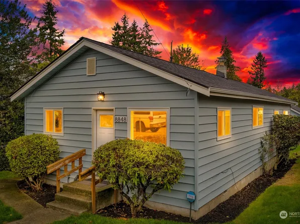 8848 18th Avenue SW, Seattle, WA 98106
