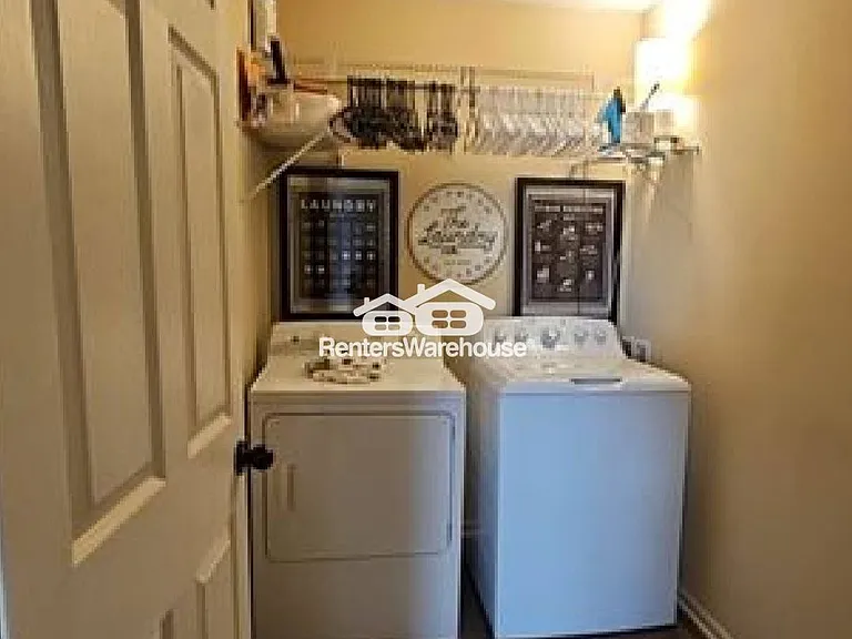 165 SE Pleasant View Dr — Photo 15