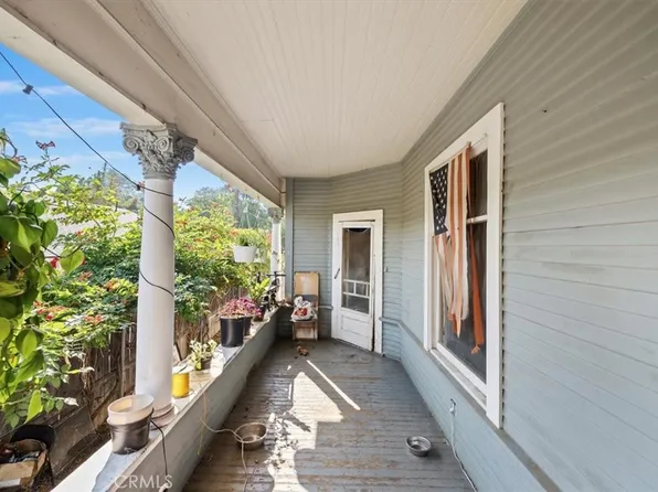 3276 Lime St, Riverside, CA 92501