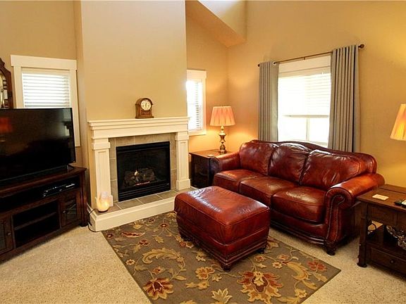 4th image of 1615 Stony Meadow Ln