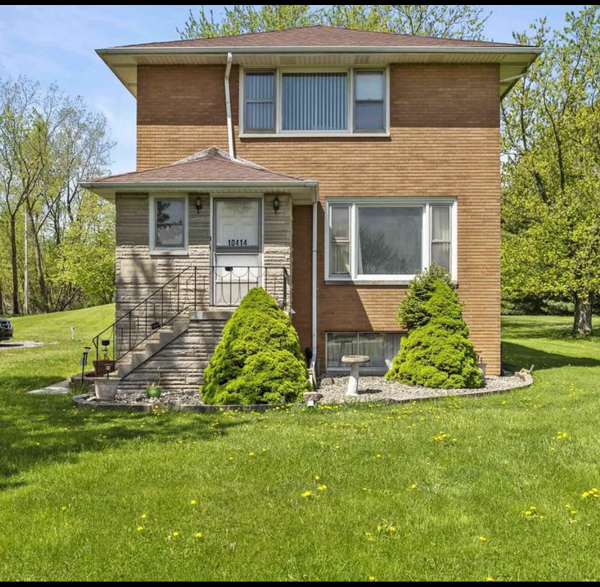 2 bed, 1000 sqft, $1,400 — Photo 1