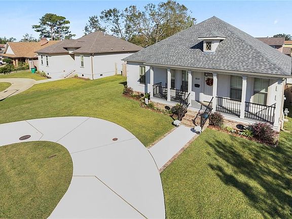 4th image of 859 Marlene Dr