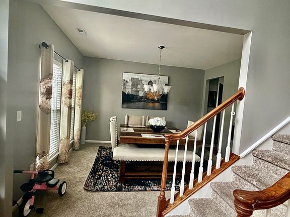 4th image of 1432 Rosemont Dr