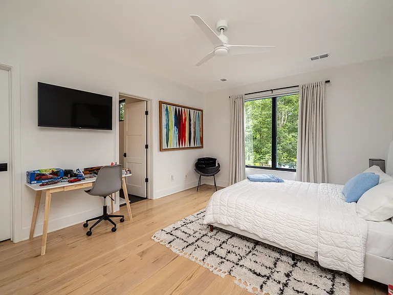 40388 Manbar Ln — Photo 40