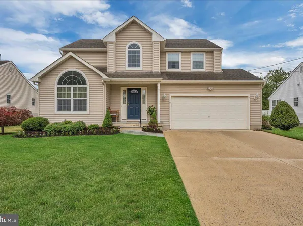 51 Jefferson Ave, Berlin, NJ 08009