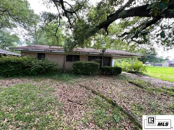 1302 Parkview Dr, Monroe, LA 71202