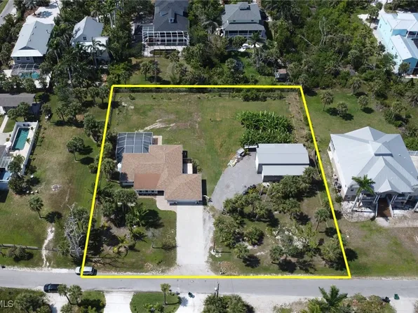 13410 Electron Dr, Fort Myers, FL 33908