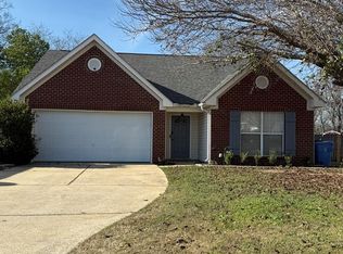 415 Fulton Dr, Midland City, AL 36350