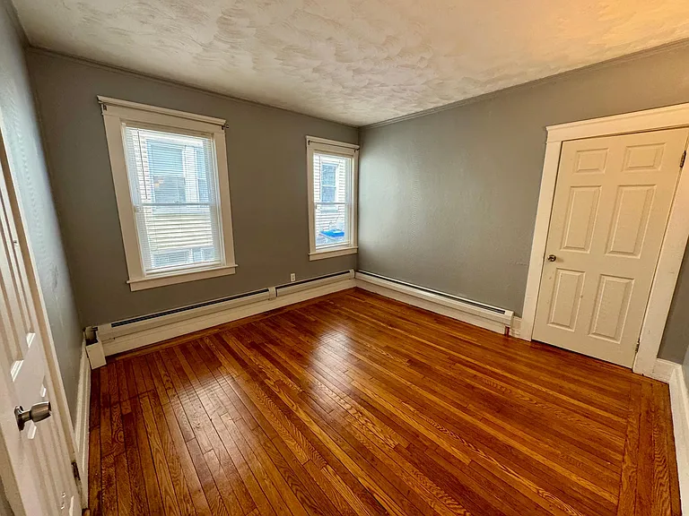 17 Richter St #1 — Photo 6