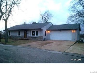 809 Alta Ave, Pevely, MO, 63070