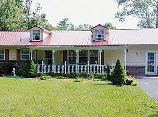 89 Circle Dr, Crossville, TN 38572