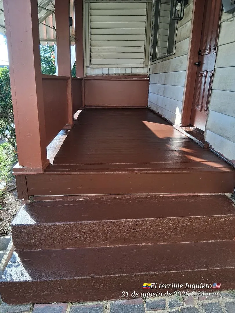 3 bed, 1.5 bath, 1408 sqft, $1,495 — Photo 1