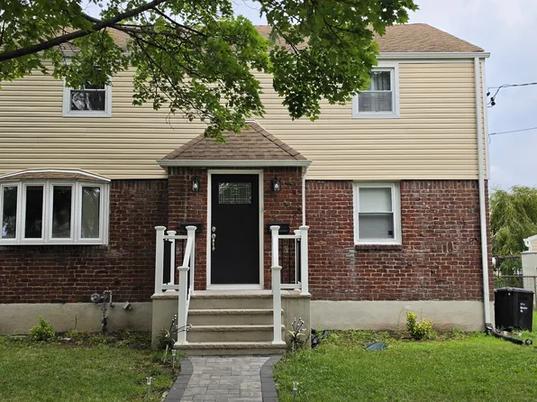 12 N Savoie St Floor 1, Lodi, NJ 07644