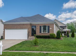 131 Paul Revere Dr, Georgetown, KY 40324