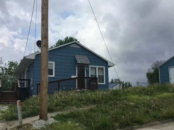 203 W Heidel St, Carrollton, MO 64633