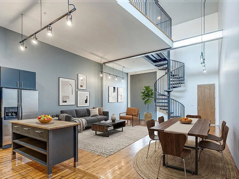1312 Live Oak St #223 — Photo 5