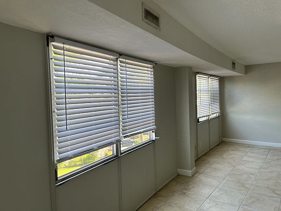 4th image of 3315 58th Ave S APT 516