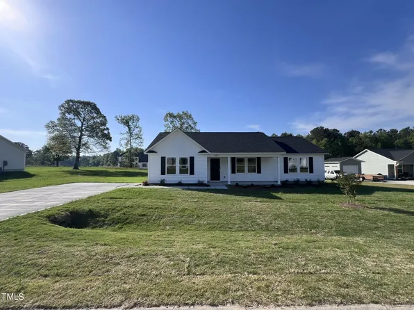 151 Perkins Ave, Selma, NC 27576