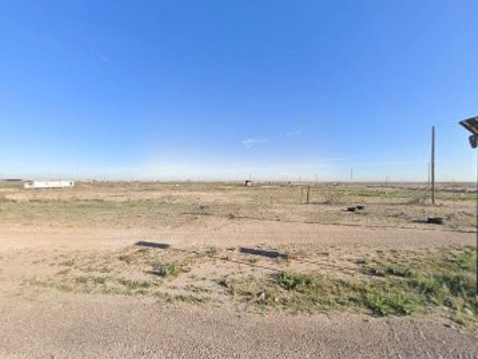 2nd image of W 3rd St