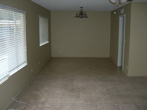 2nd image of 1228 E Malibu Dr
