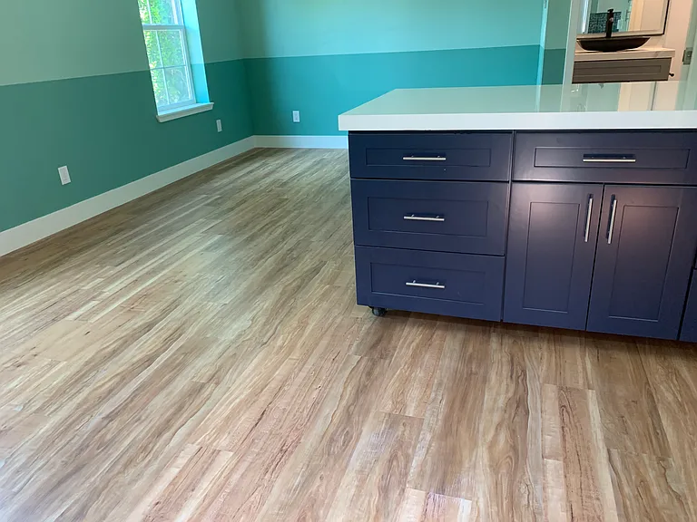 2310 Wicket Ave — Photo 2
