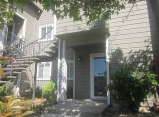 600 Canyon Oaks Dr APT C, Oakland, CA 94605