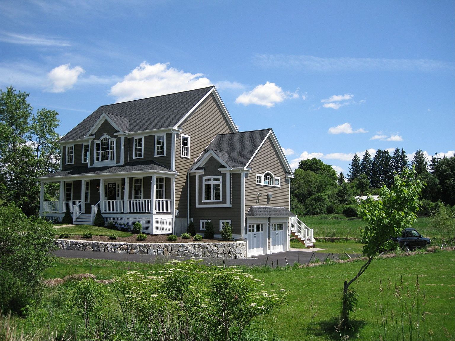 154 Main St, Southborough, MA 01772 Zillow