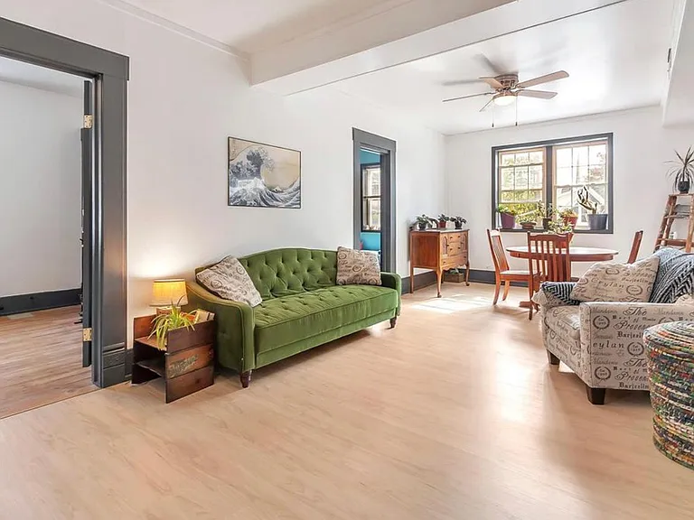 307 E Purl St #B — Photo 3