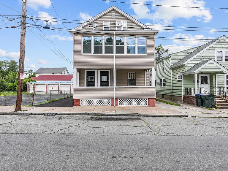 25 Amity St — Photo 23