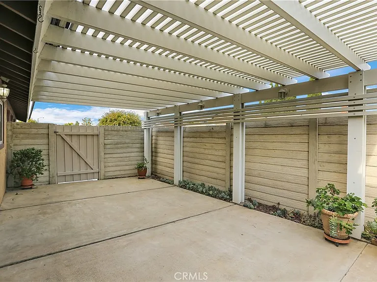 14602 Bel Aire St — Photo 31