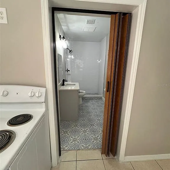 3407 N Avenida Republica De Cuba #A — Photo 6