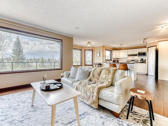 2nd image of 42 Valley Ponds Way NW