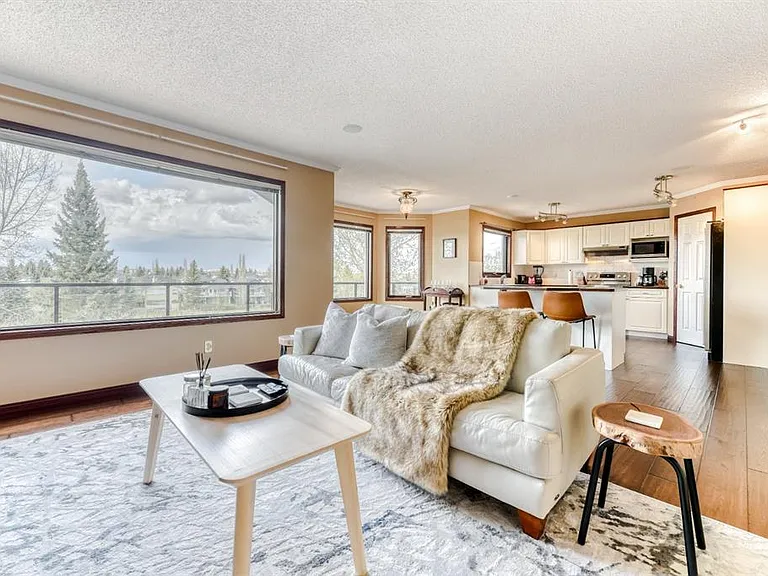 42 Valley Ponds Way NW — Photo 2