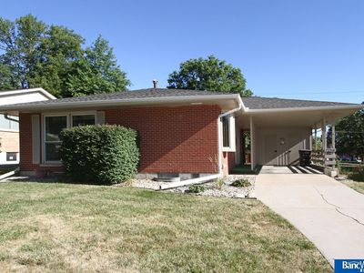 7250 S Wedgewood Dr, Lincoln, NE, 68510