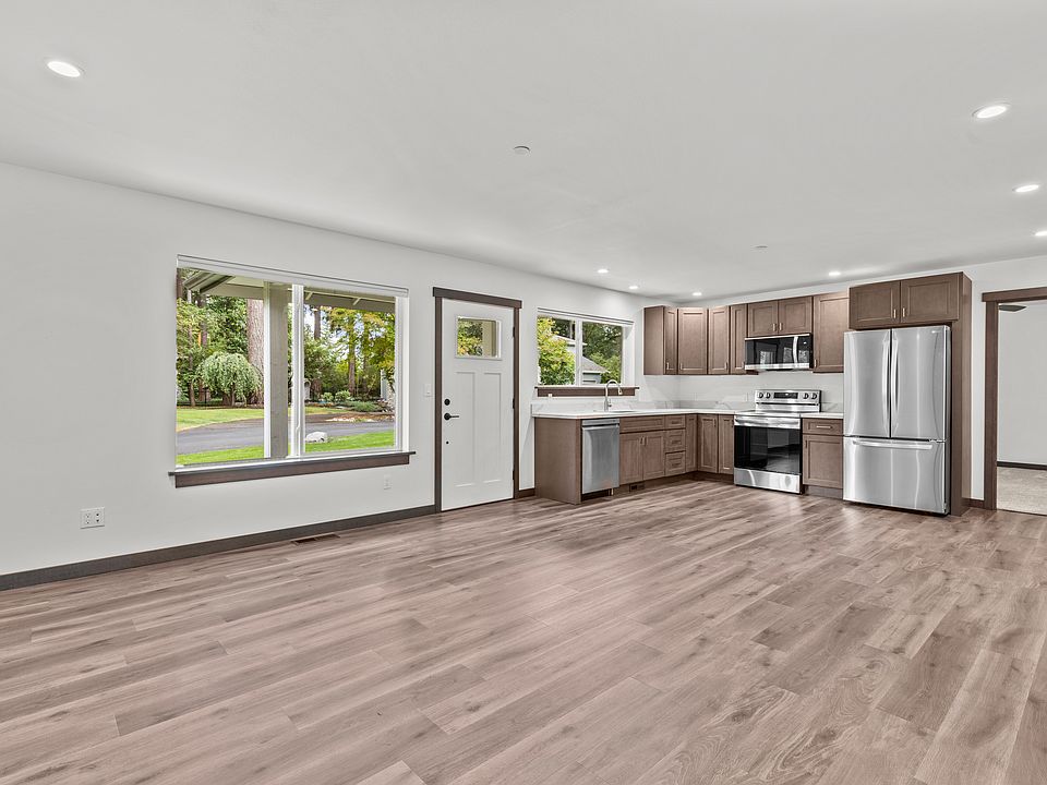 Great Room Kitchen