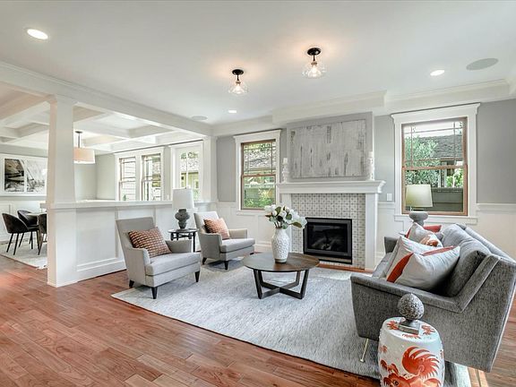 5th image of 653 Homer Ave