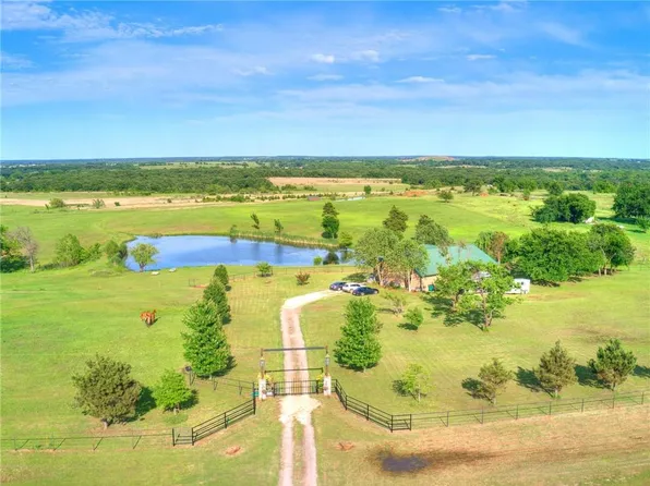 100568 S 99th Hwy, Prague, OK 74864