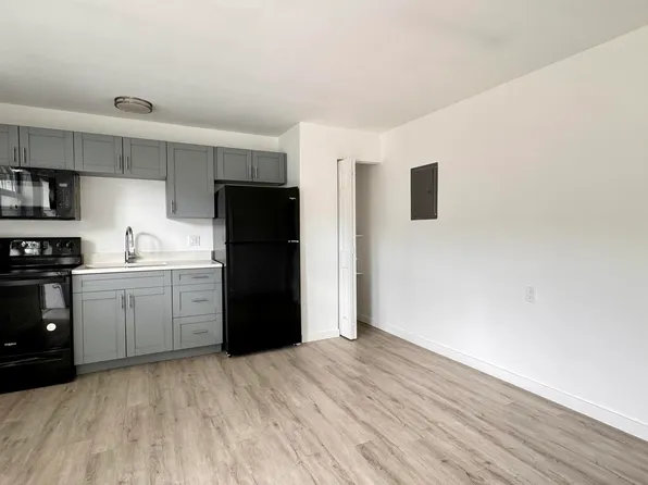 225 S F St #7, Lake Worth, FL 33460
