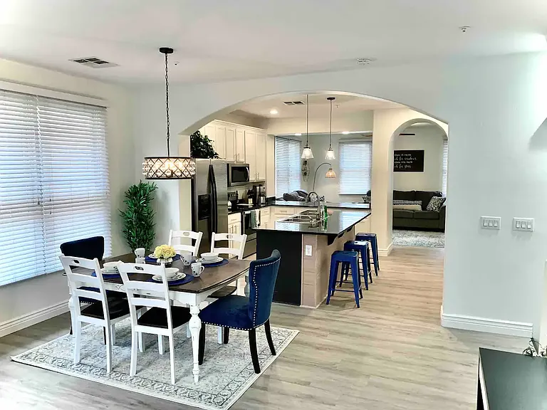 3622 E Leslie Dr — Photo 2